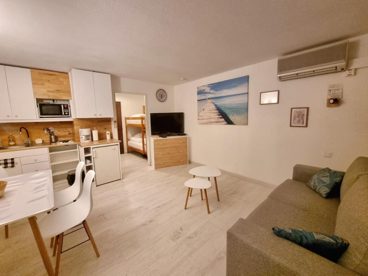 100 M De La Plage - Les Cigales De Mer - Studio Cabine - Parking Le Grau-du-Roi Exterior photo